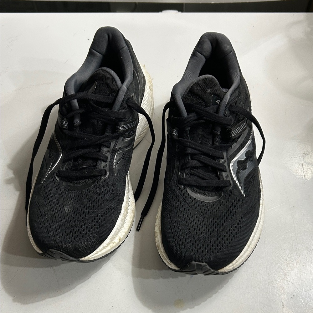 Saucony PWR run+Black and White Running Shoes Size 8